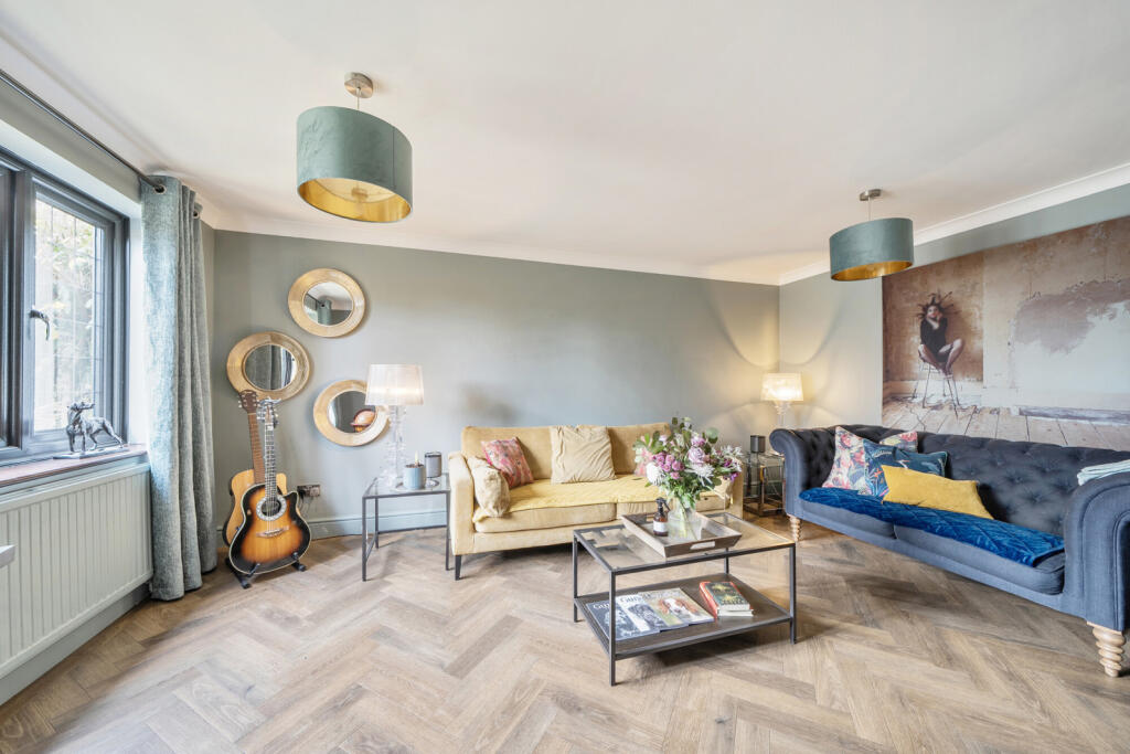 Beechwood Rise, Chislehurst photo 3