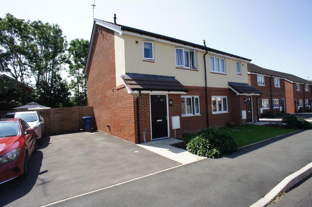 Main image of property: Greenfinch grove, Birchwood, Warrington