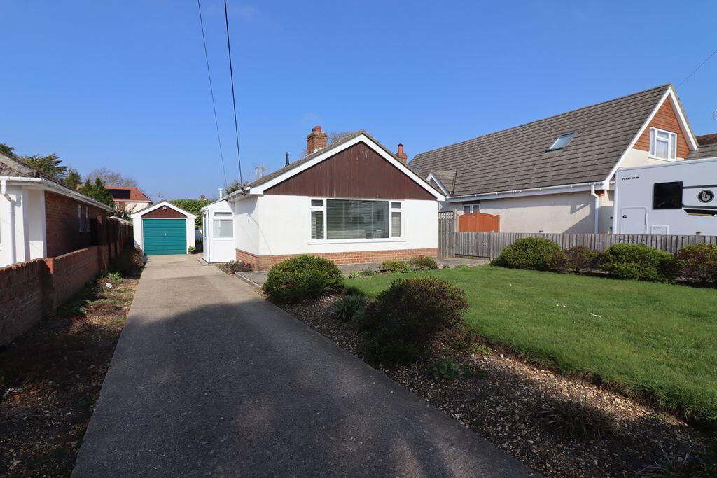 Main image of property: Avenue Road, Walkford