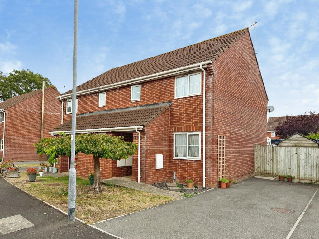 Main image of property: Little Plover Close, Minehead
