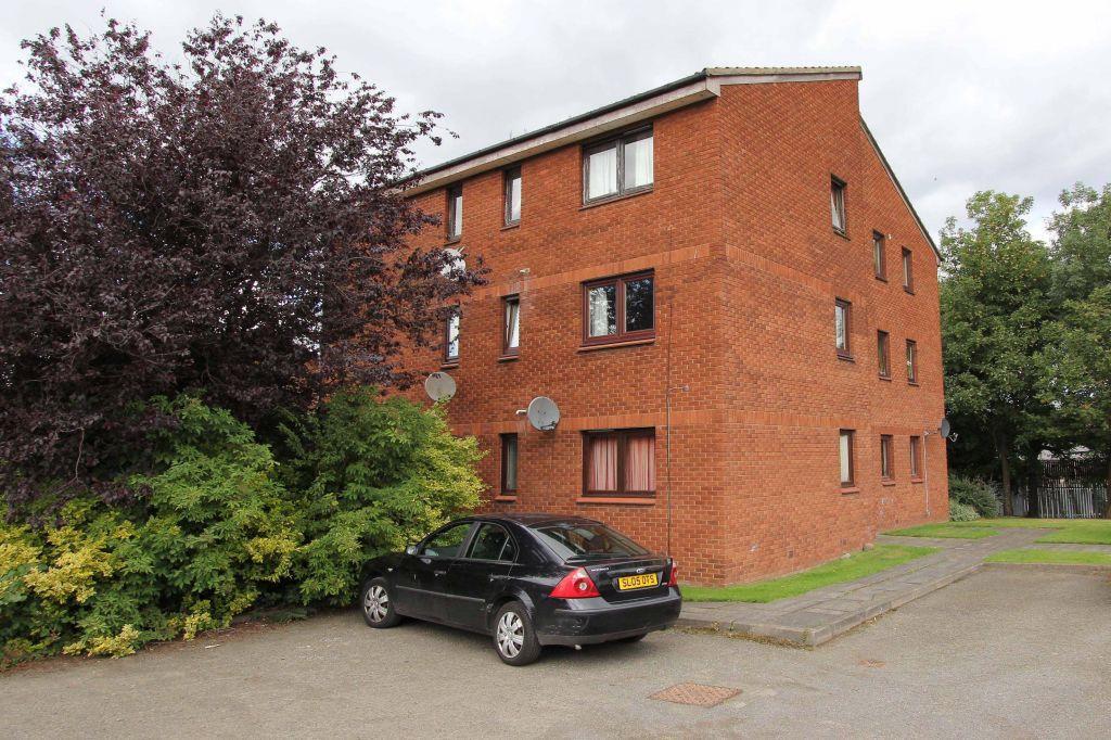 Main image of property: Flat 3, 16, Laichpark Loan, Edinburgh, EH14 1UH