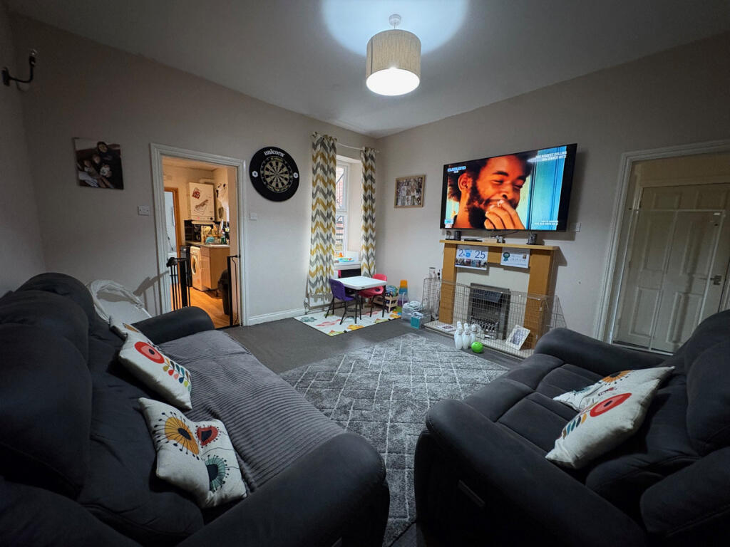 Apartment in Gateshead, North East - View 4