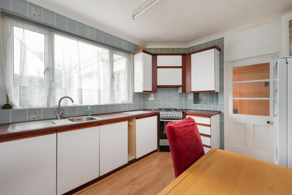 Mickleburgh Avenue, Herne Bay, Kent - View 4