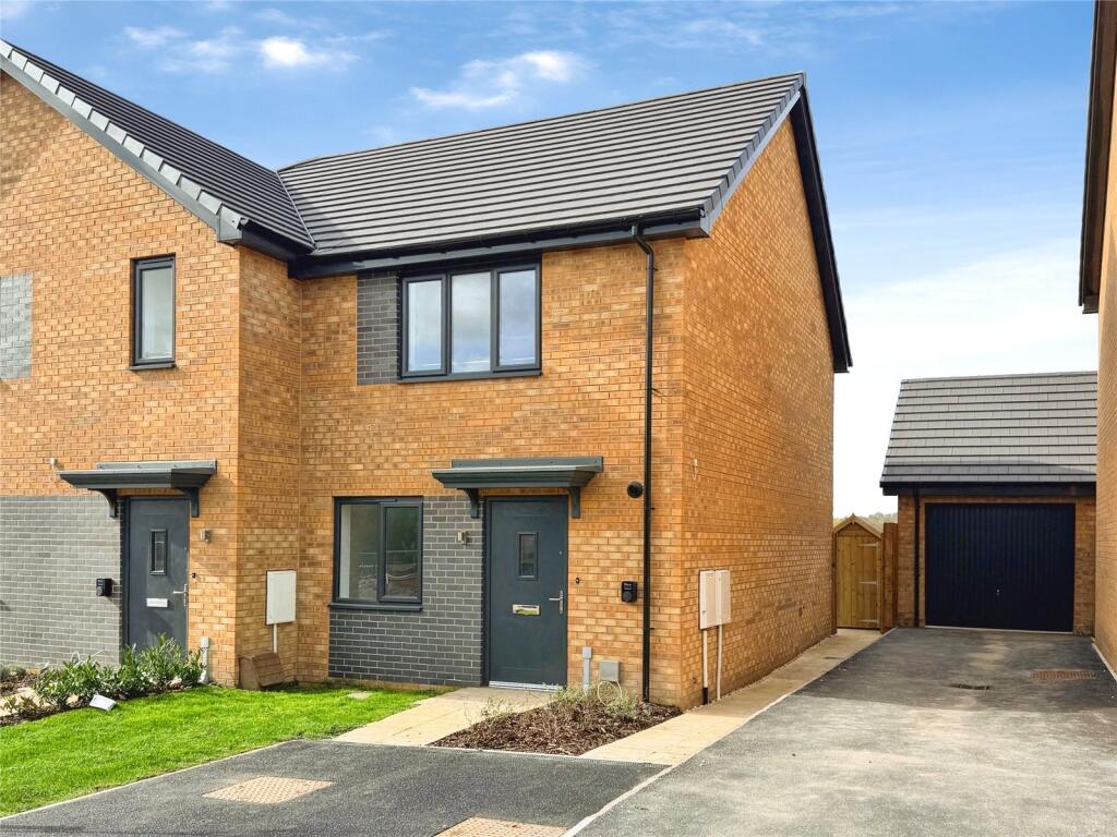 Main image of property: Tundra Close, Doncaster, South Yorkshire, DN4