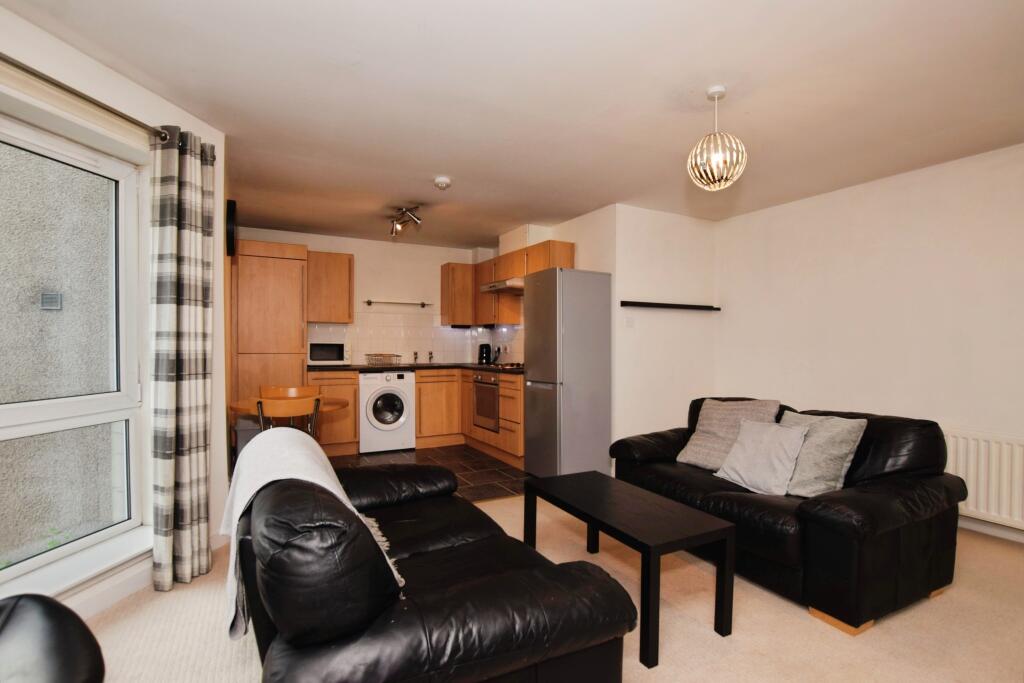 Apartment in Aberdeen, George Street - View 4