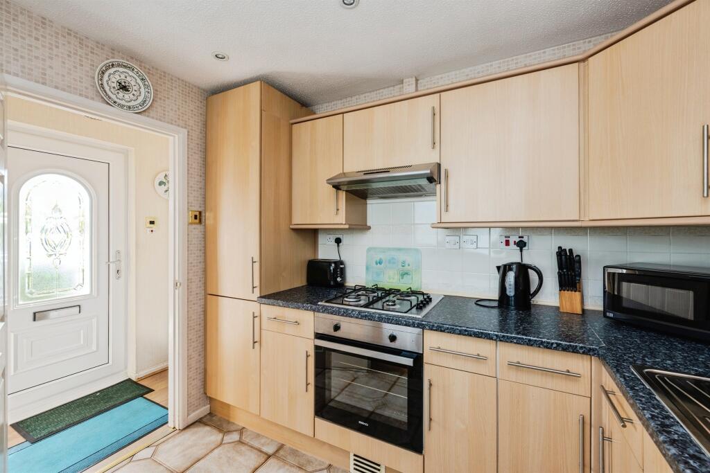 House in Swansea, Llangyfelach - More