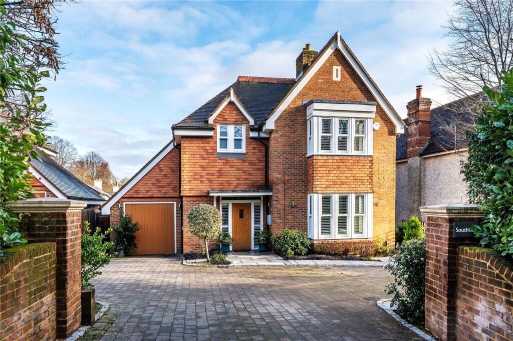 Main image of property: Reigate Hill, Reigate, Surrey, RH2