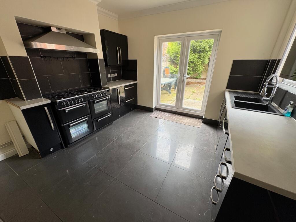 House in Ilkeston - More