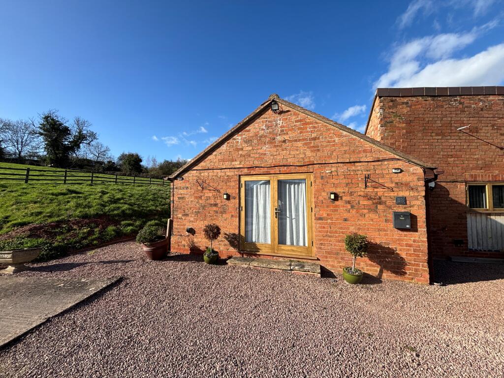 Main image of property: Shelfield Park Farm, Alcester, B49 6JW
