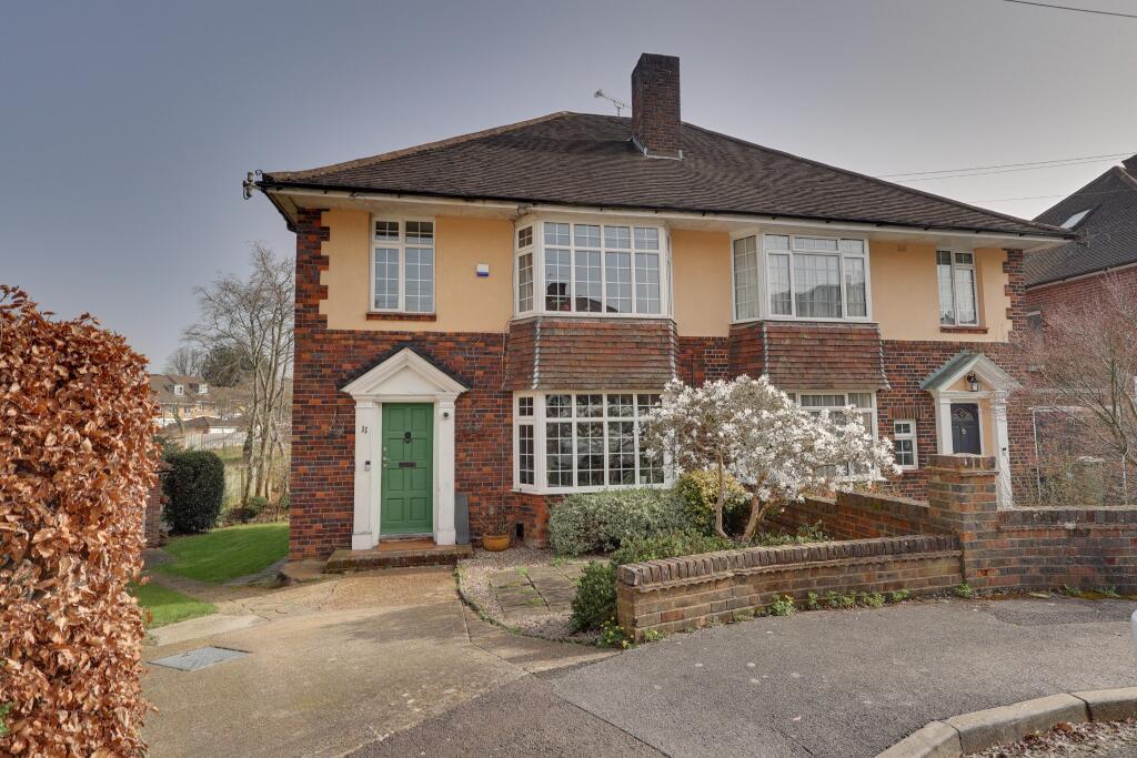 4-bed semi-detached on Banister Park, Southampton, £585,000