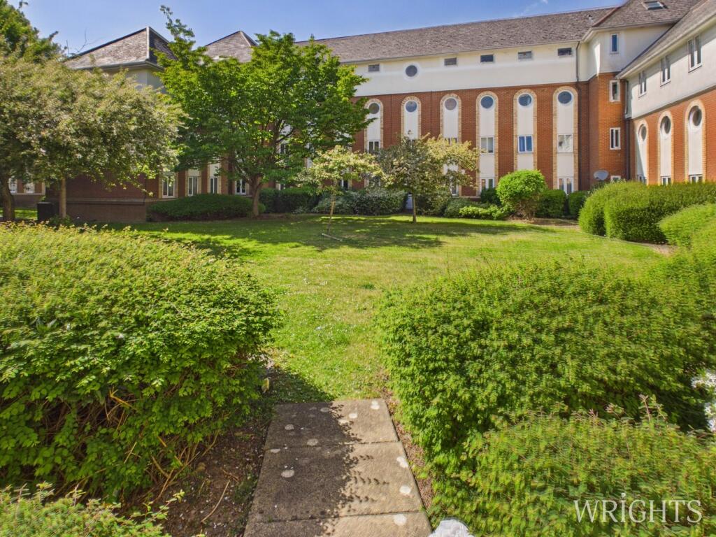Additional image 10 of Walsingham Close, Hatfield, AL10