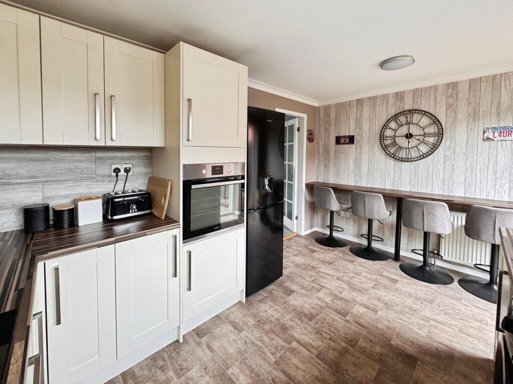 Clayton Drive, Thurmaston, Leicestershire. LE4 8LQ - View 2