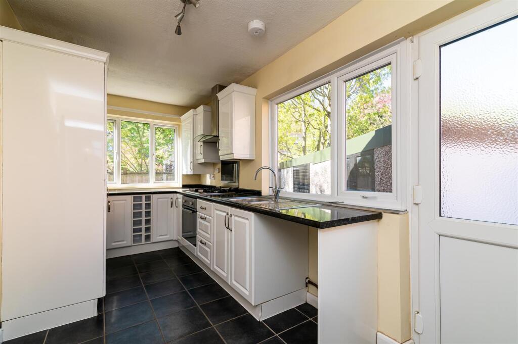 House in Nottingham - View 4