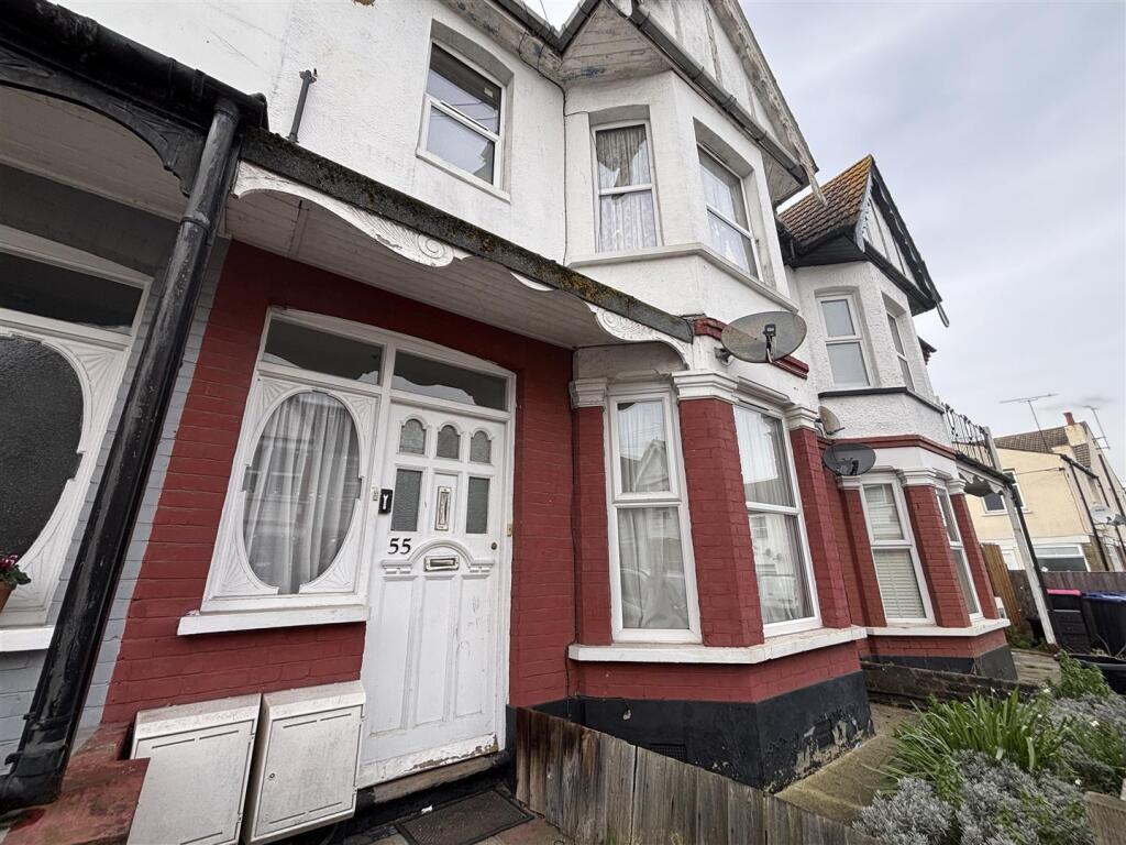 Main image of property: Hainault Avenue, Westcliff-On-Sea