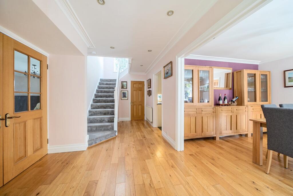 House in Woking, Surrey - More