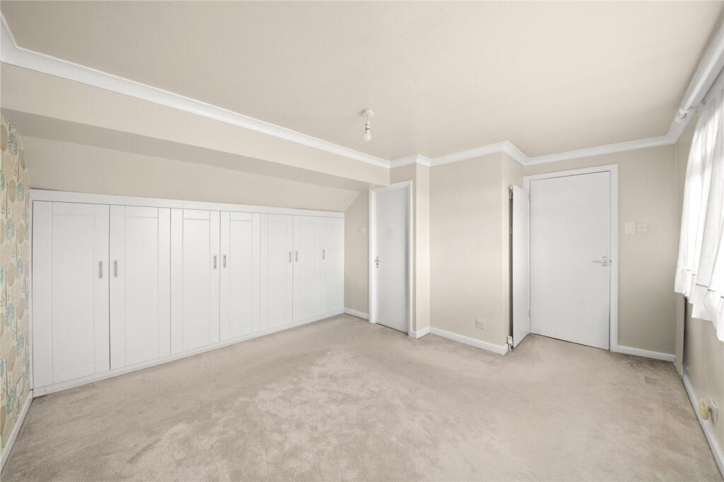 House in London - View 5