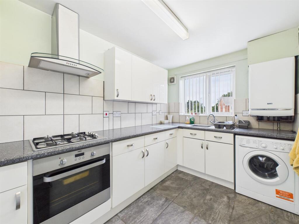 Greenway Drive, Littleover, Derby photo 3