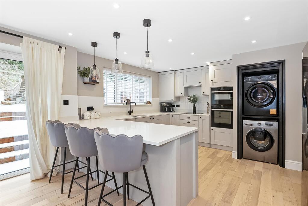 House in London - View 4