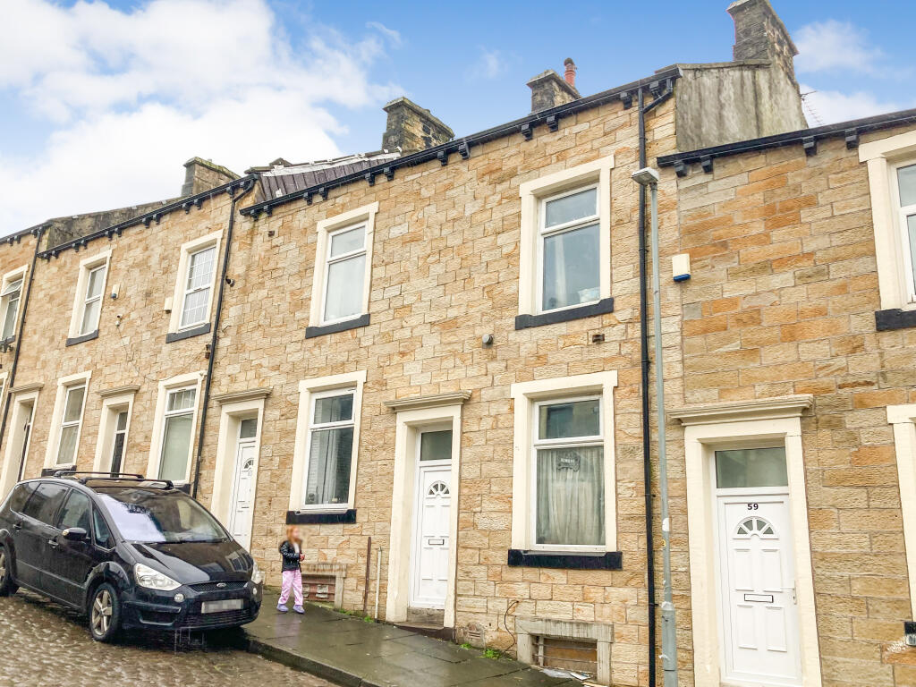 61 Albion Street, Burnley, BB11 4QD photo 2