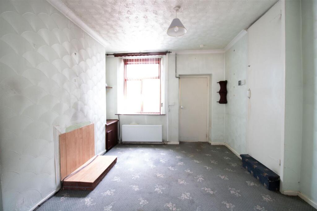 Bridge Street, Abercarn, NP11 - View 6