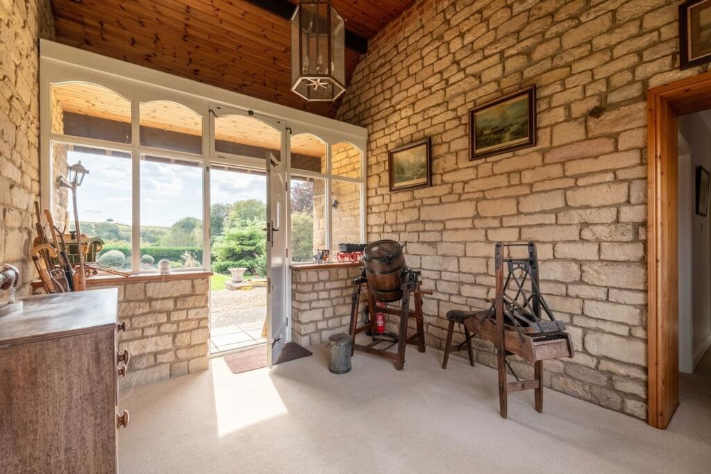 House in Peterborough - View 5