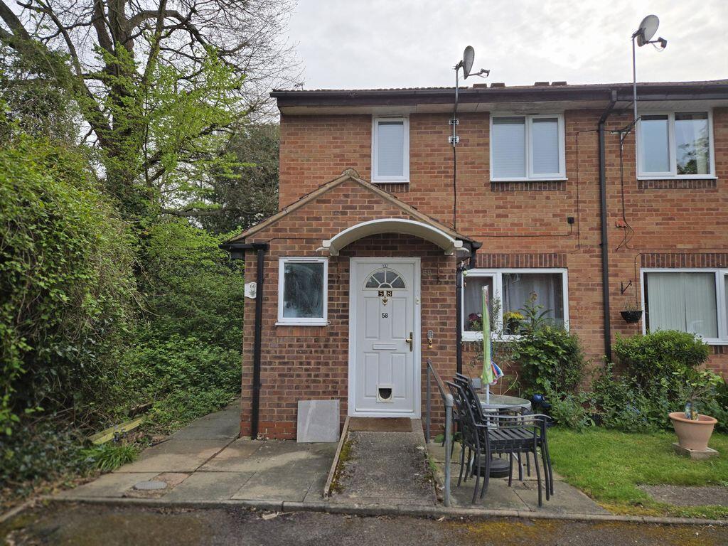 Main image of property: Oakhurst Drive, Bromsgrove, B60 1AR