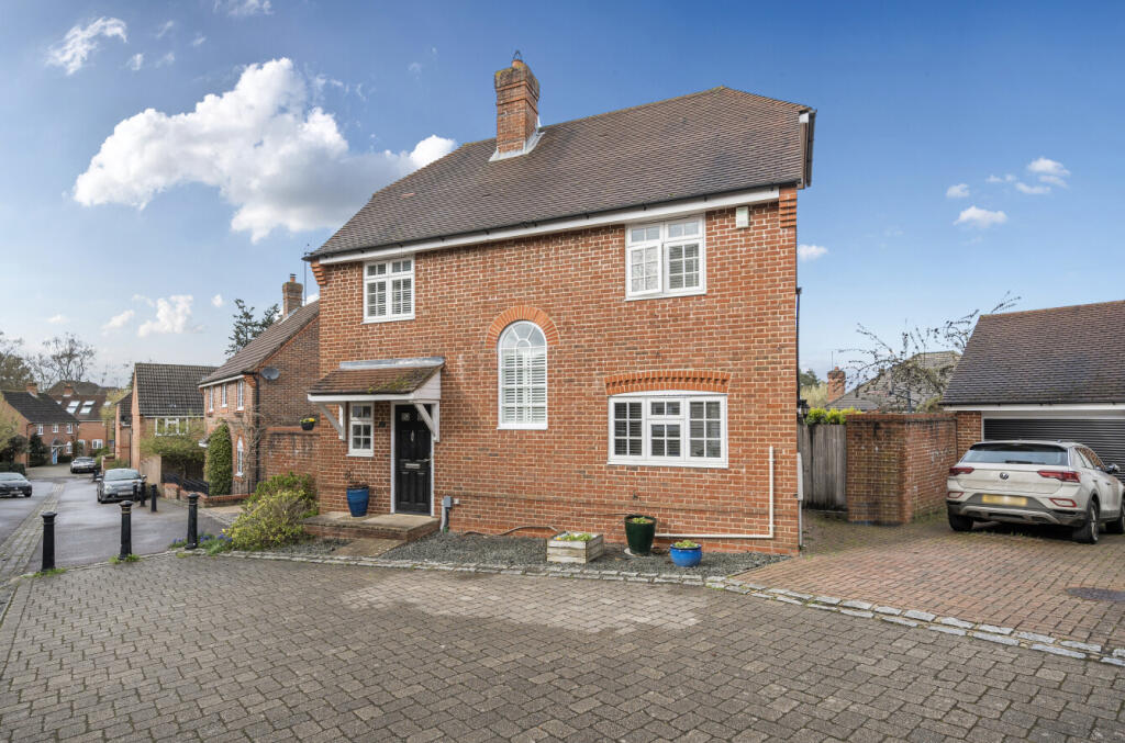Main image of property: Lower Mount Street, Fleet, Hampshire, GU51