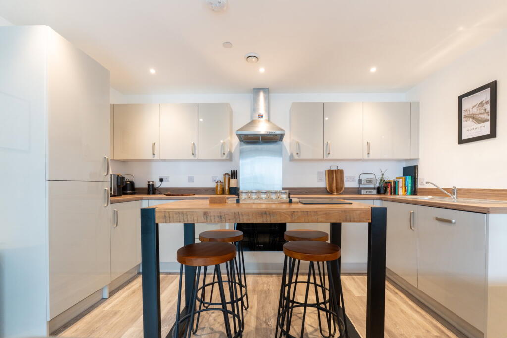 Geoffrey Walting Way, Norwich, Norfolk, NR1 1HF photo 4