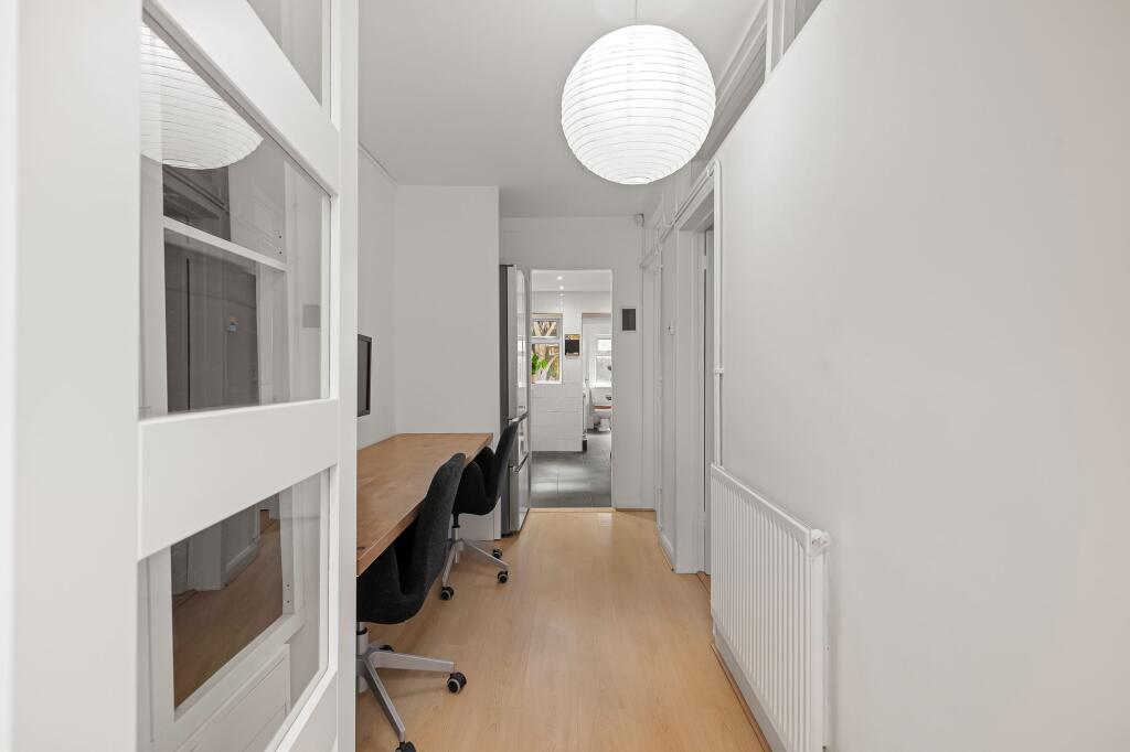 Apartment in London - More