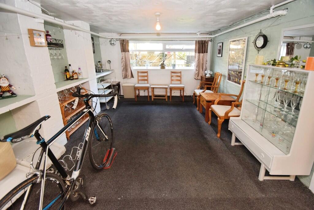 Additional image 11 of Farfield Road, Shipley