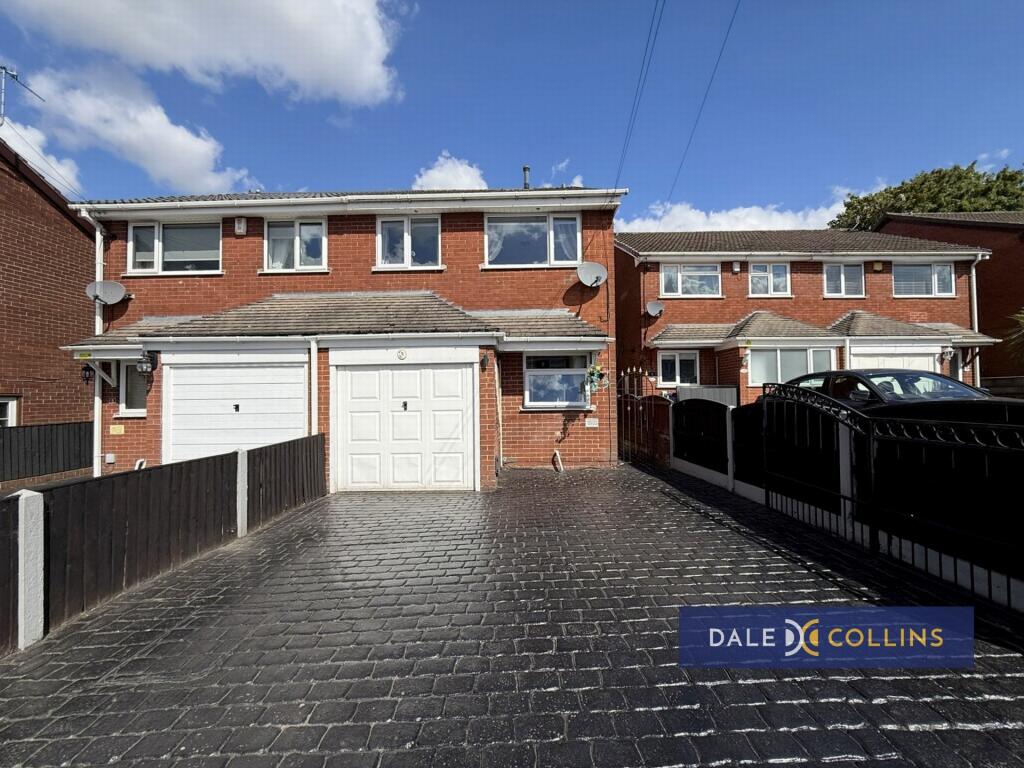 Main image of property: Lamotte Close, Fenpark, ST4