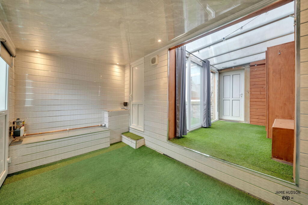 Additional image 18 of Rosegrove Lane, Burnley, BB12 6EU