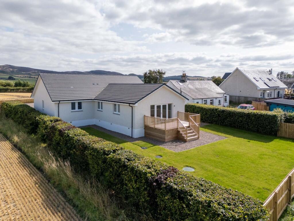 Beech House, West Kinnochtry, PH13 photo 3
