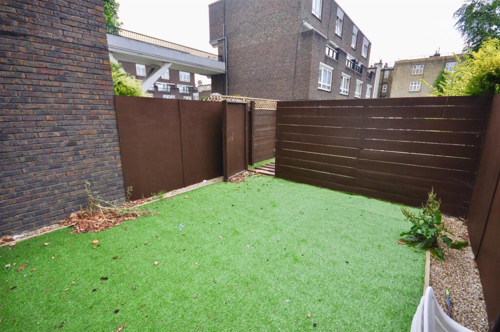 Main image of property: Kiln Place, Camden, NW5, London