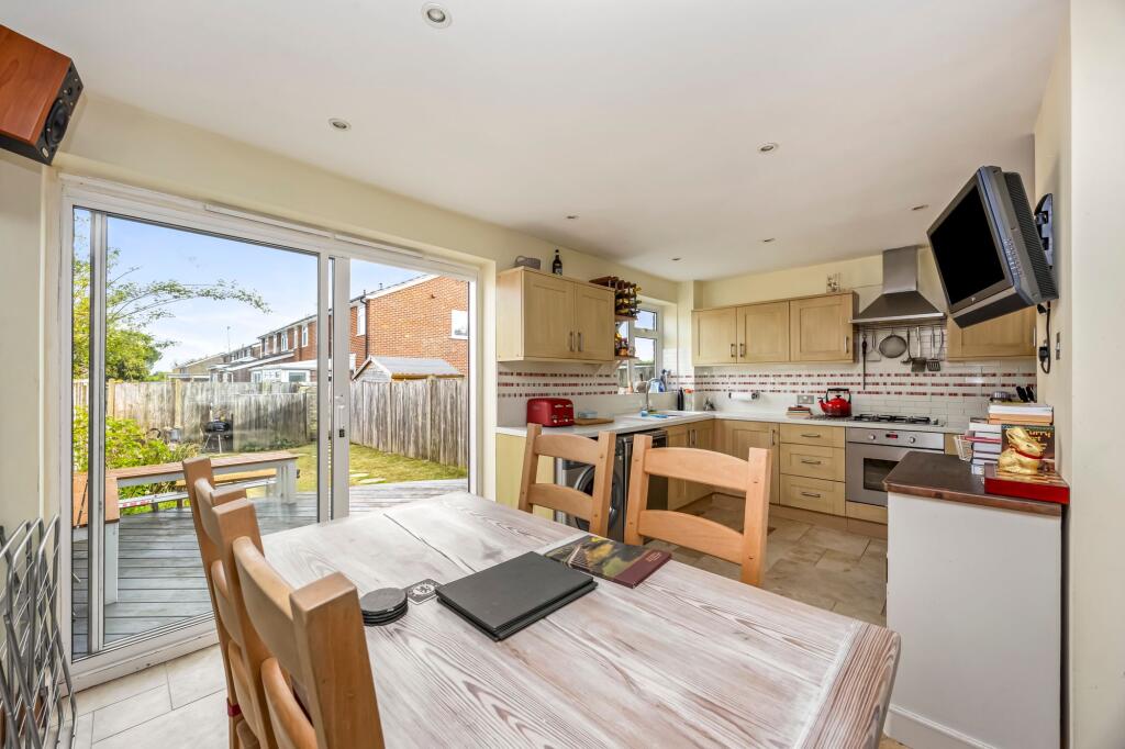 House in Horsham, Upper Beeding - View 5