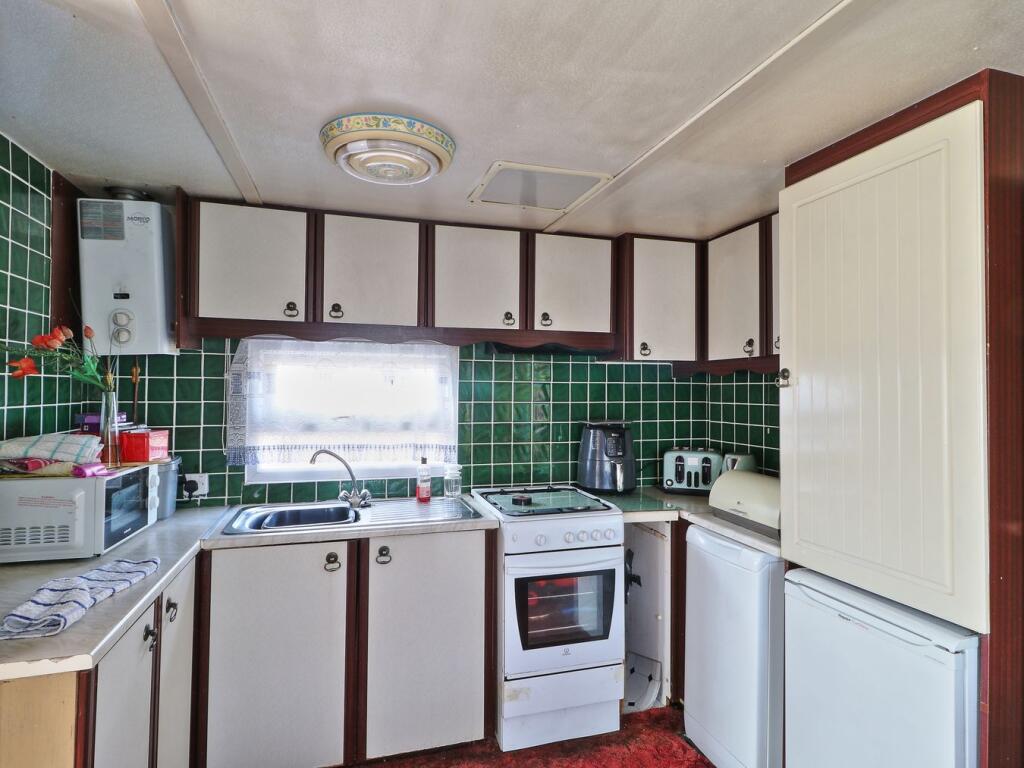 House in Peterborough - View 4