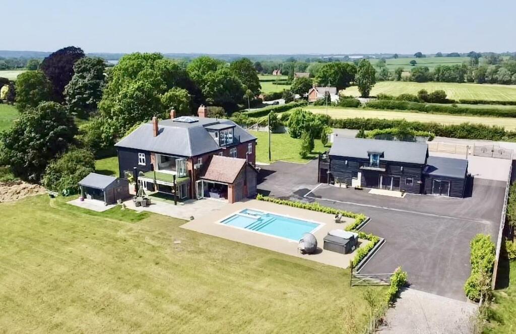 Main image of property: Malswick, Newent