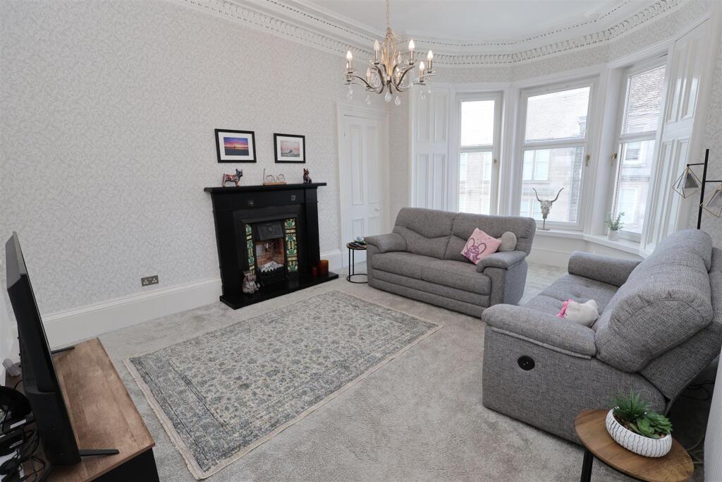 Apartment in Greenock, Inverclyde - View 2