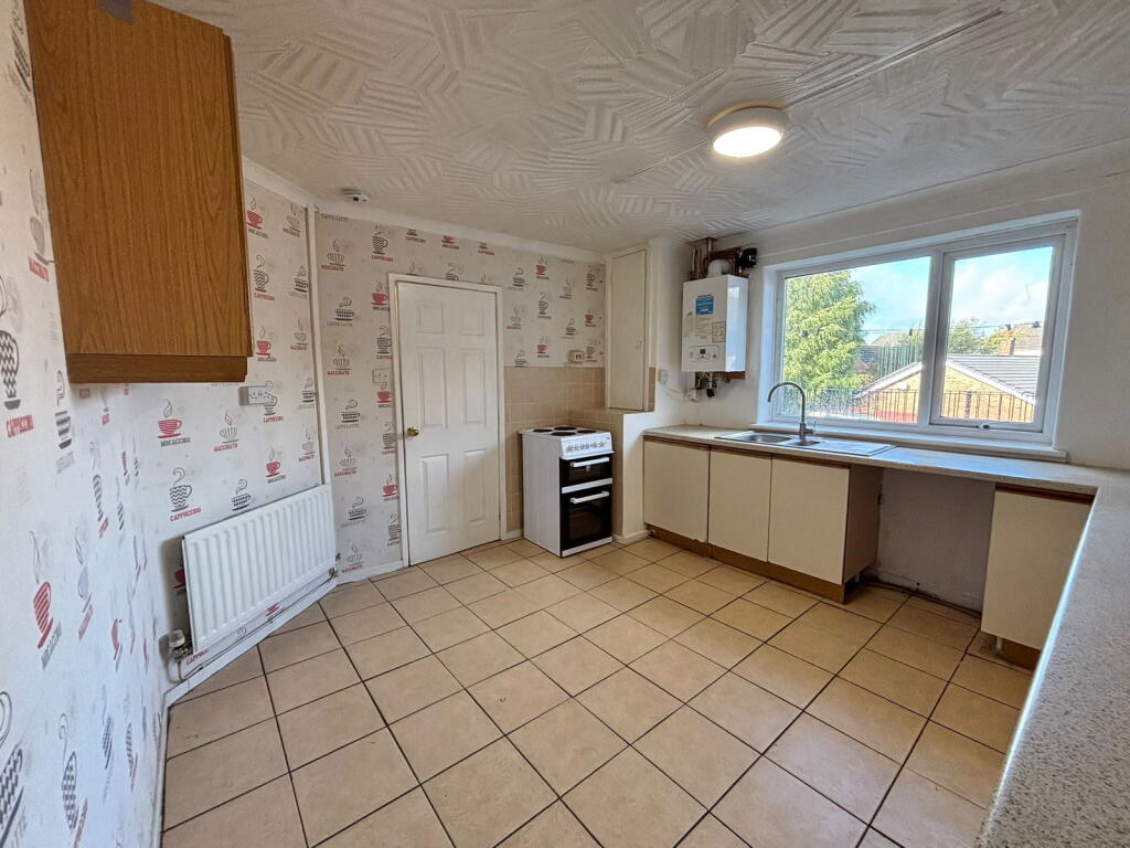 Apartment in West Lancashire, Skelmersdale - View 4