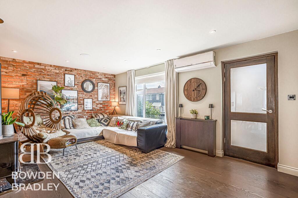 House in Ilford - View 3