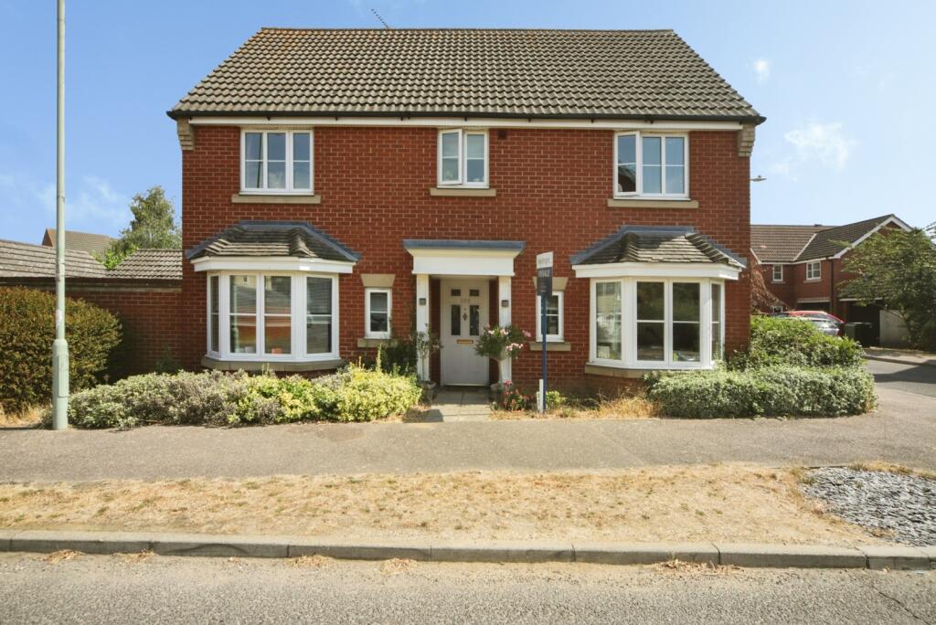 Main image of property: Terry Gardens, Kesgrave, Ipswich, Suffolk, IP5