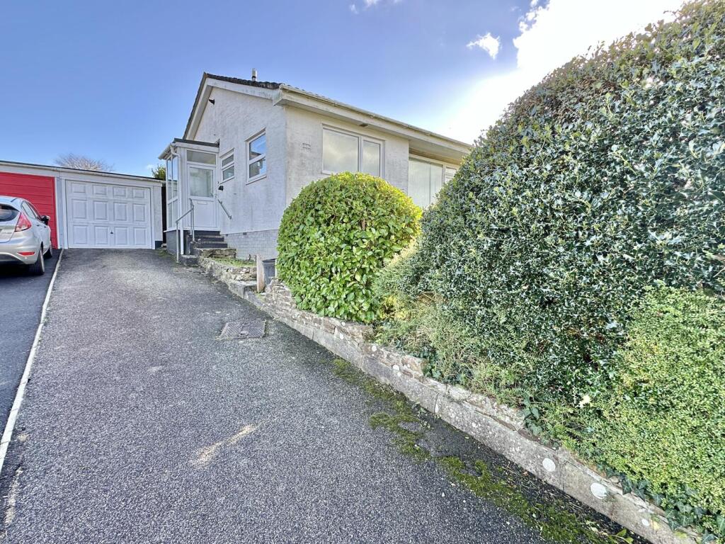 Trewidden Close, Truro photo 3