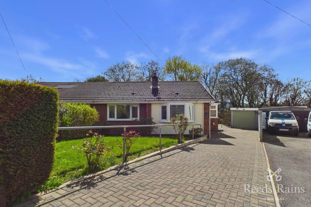 Main image of property: Horning Crescent, Burnley, Lancashire, BB10