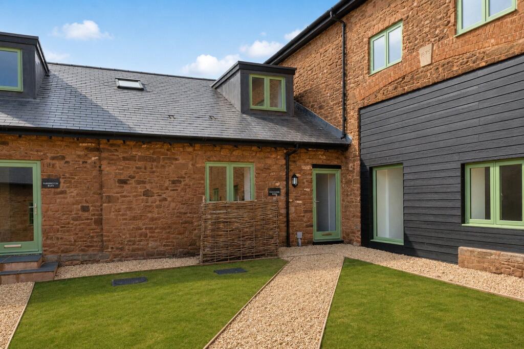Broadclyst, Exeter