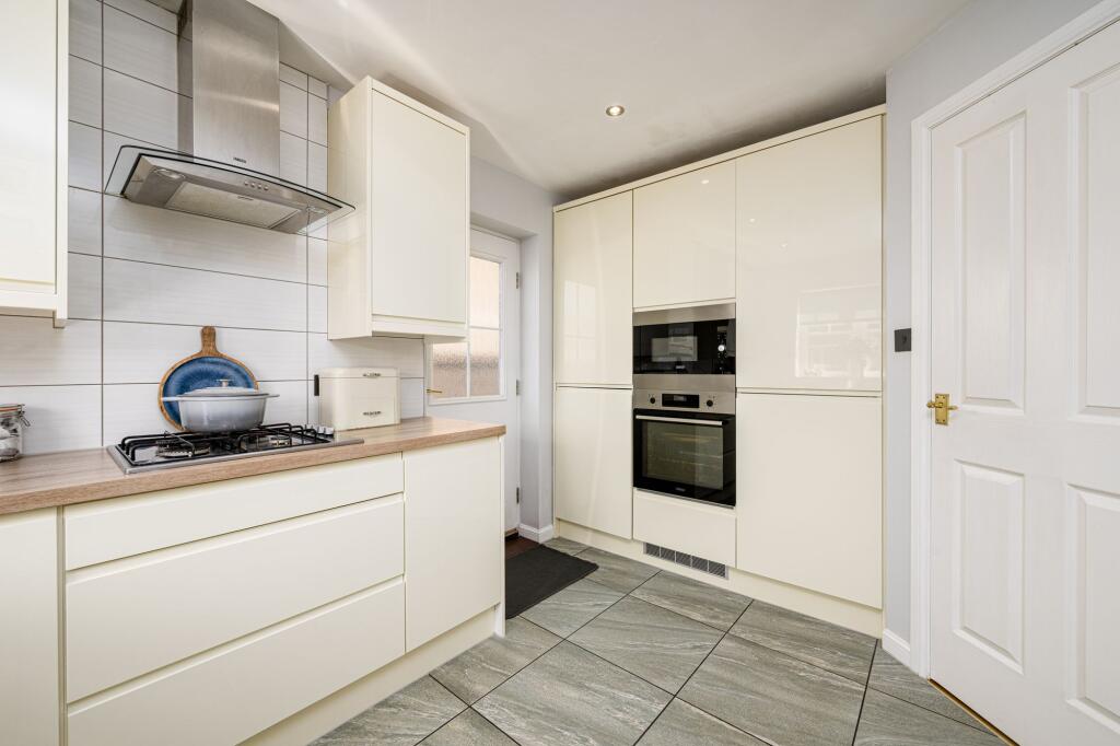 House in Dundee - View 4