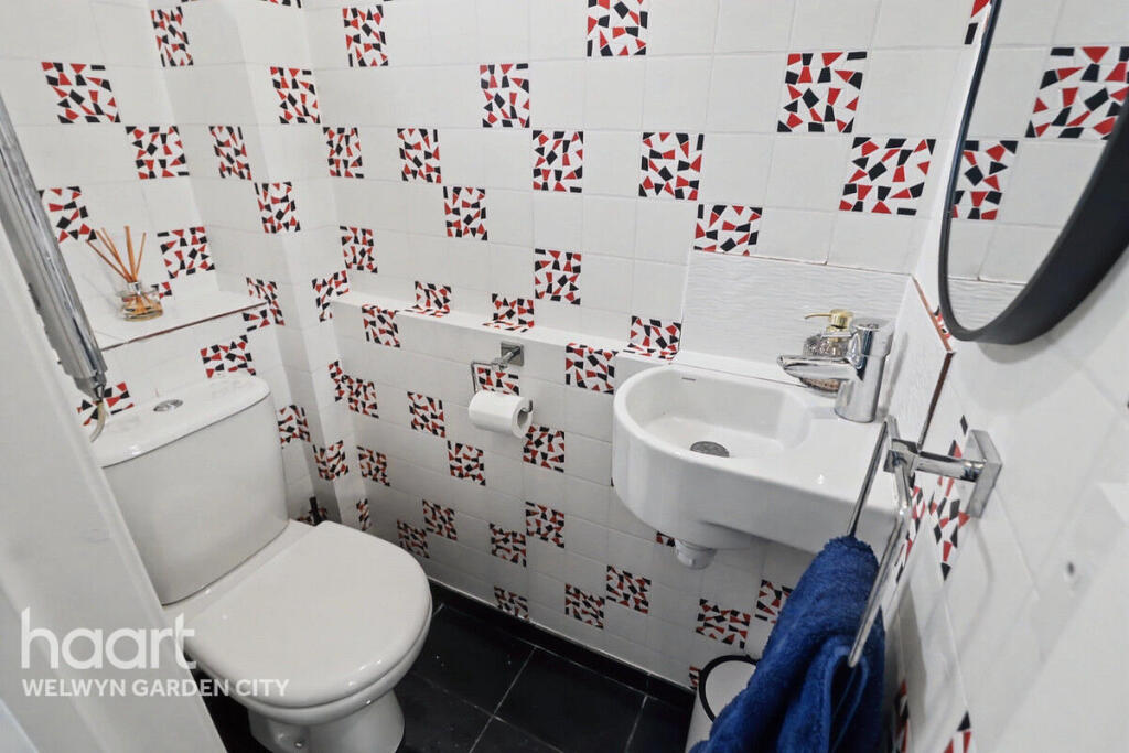 Additional image 10 of Guessens Grove, Welwyn Garden City