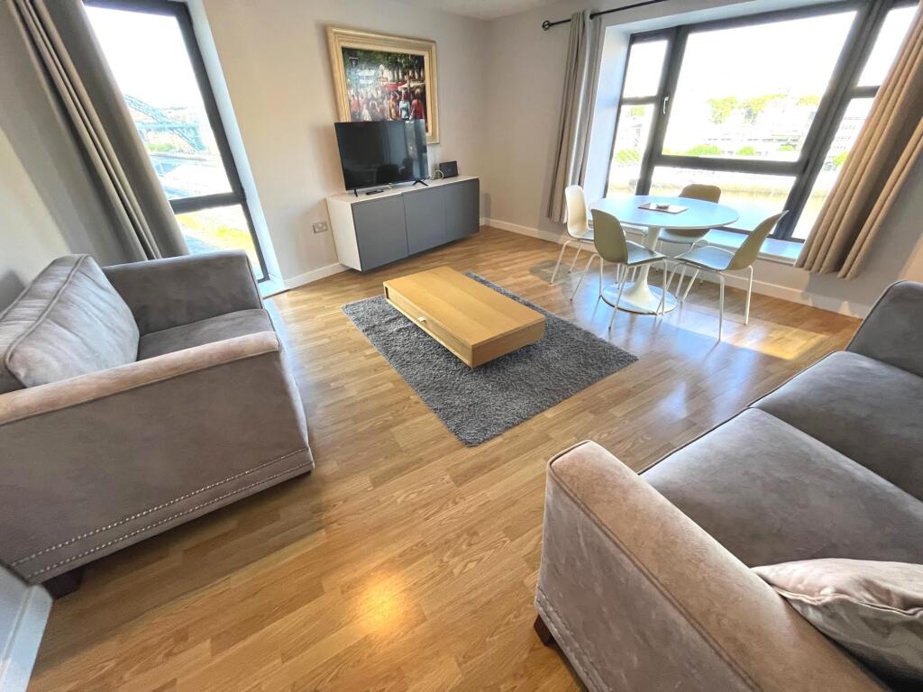 Apartment in Newcastle upon Tyne - View 2