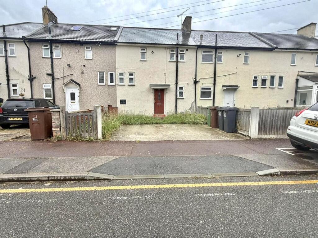Main image of property: Bushway, Dagenham