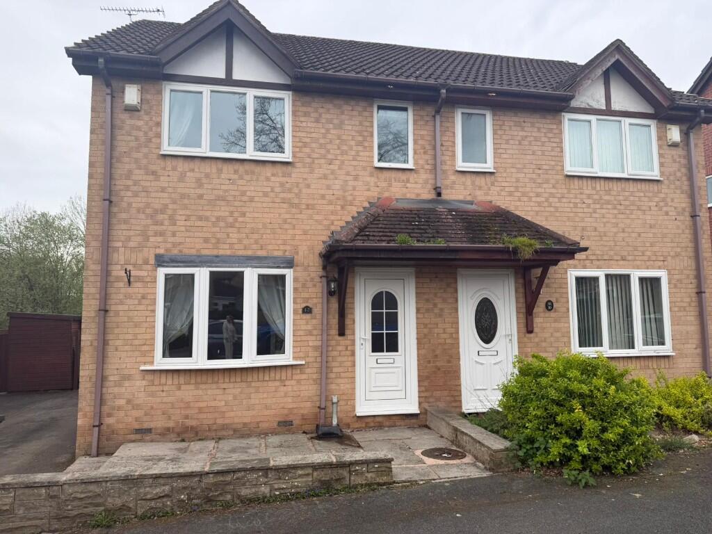 Main image of property: 12 Greenways, Abenbury Fields, Wrexham, LL13 8JL