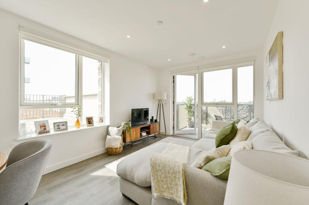 Main image of property: Pembrey Court,, Acton, W3
